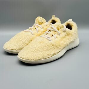 Allbirds Shoes Womens 9 Beige Merino Wool Runner Fluffs Fleece Sneakers Comfort